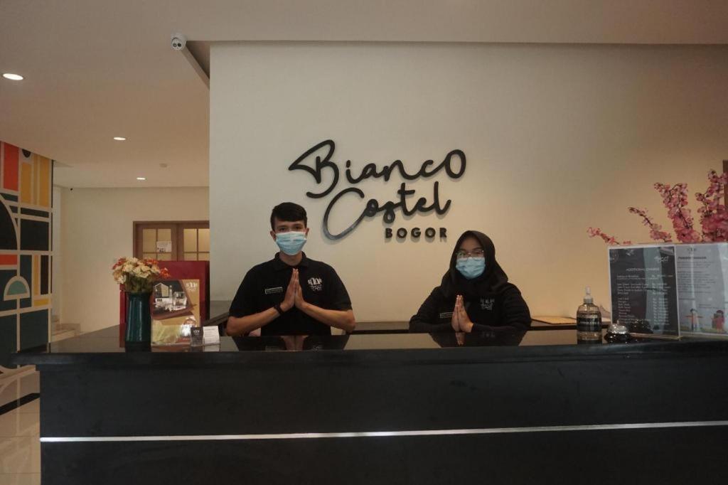Bianco Costel Hotel Bogor Buitenkant foto