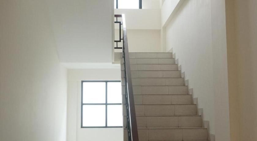 Bianco Costel Hotel Bogor Buitenkant foto