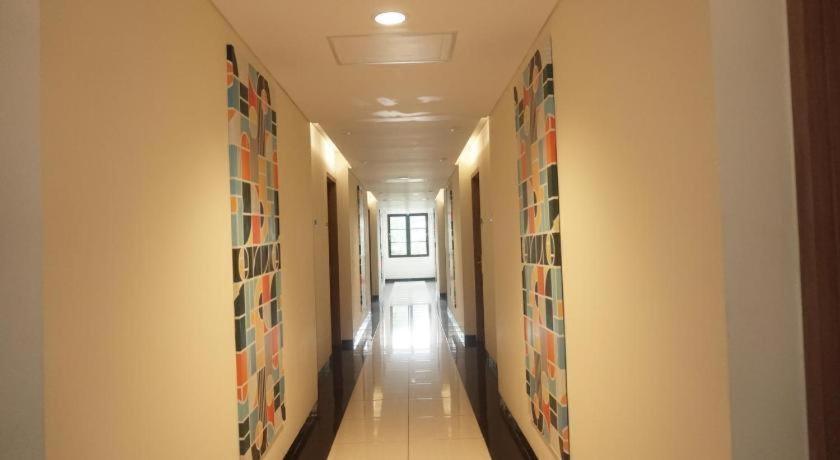 Bianco Costel Hotel Bogor Buitenkant foto