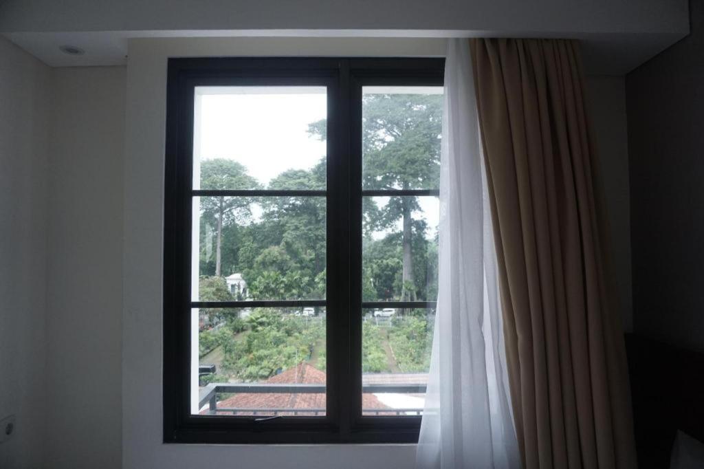 Bianco Costel Hotel Bogor Buitenkant foto