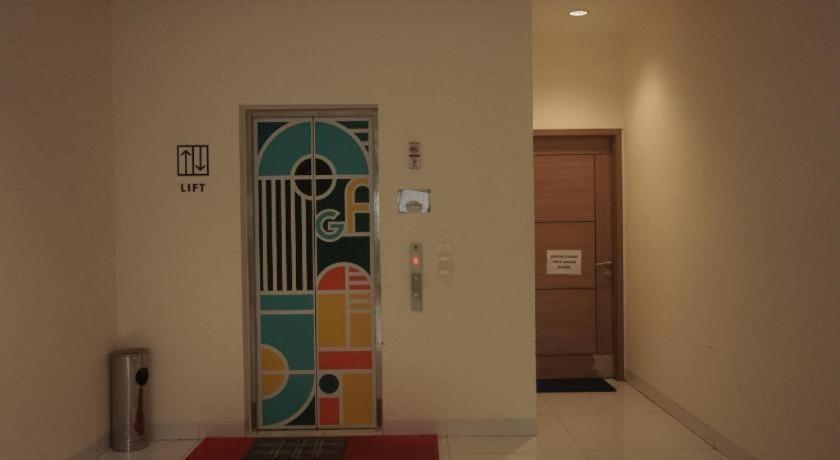 Bianco Costel Hotel Bogor Buitenkant foto