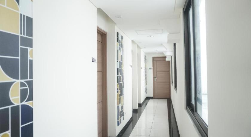 Bianco Costel Hotel Bogor Buitenkant foto